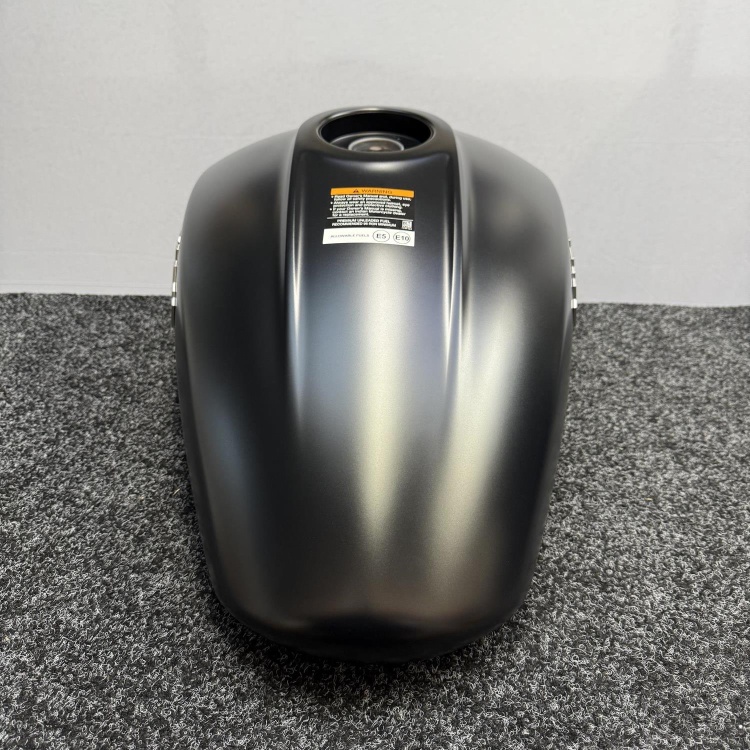 Indian Scout Bobber / Rogue Fuel Tank In Matt Black